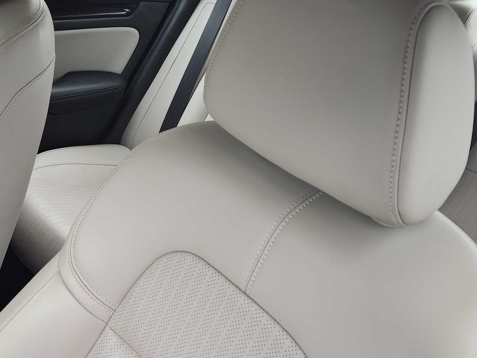 Thumbnail: 2023 Honda Civic - 24