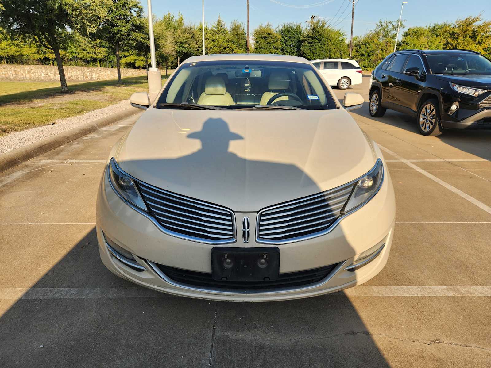 Thumbnail: 2014 Lincoln MKZ - 2