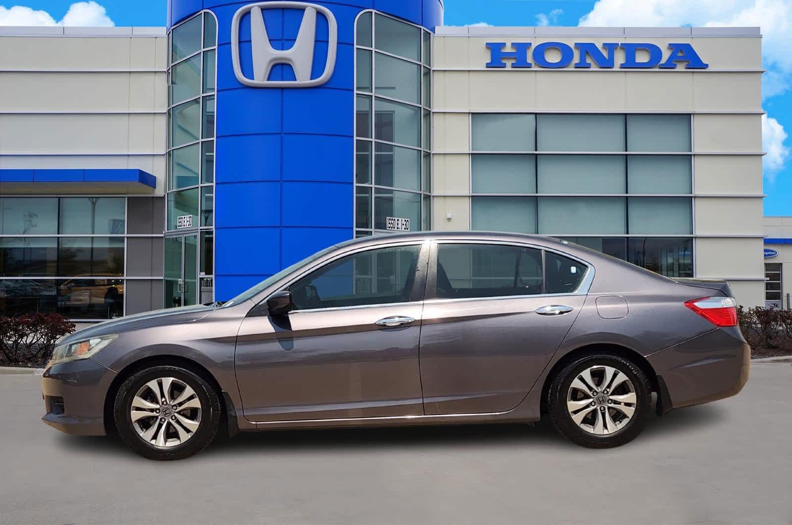 Thumbnail: 2015 Honda Accord - 3