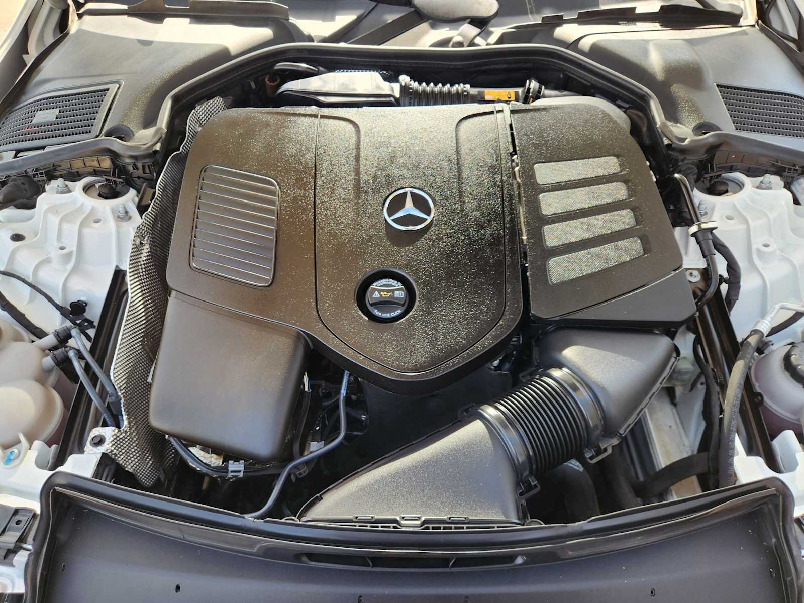 Thumbnail: 2024 Mercedes-Benz C-Class - 9