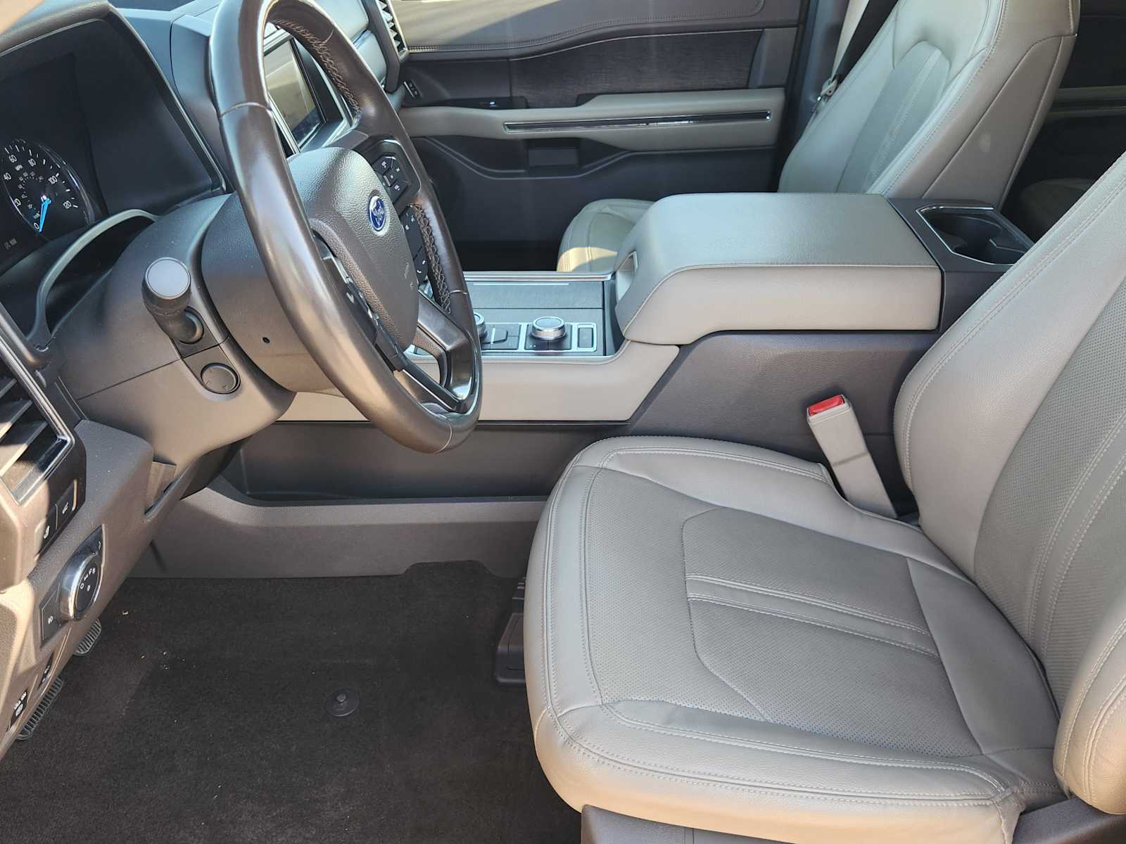 Thumbnail: 2021 Ford Expedition - 11