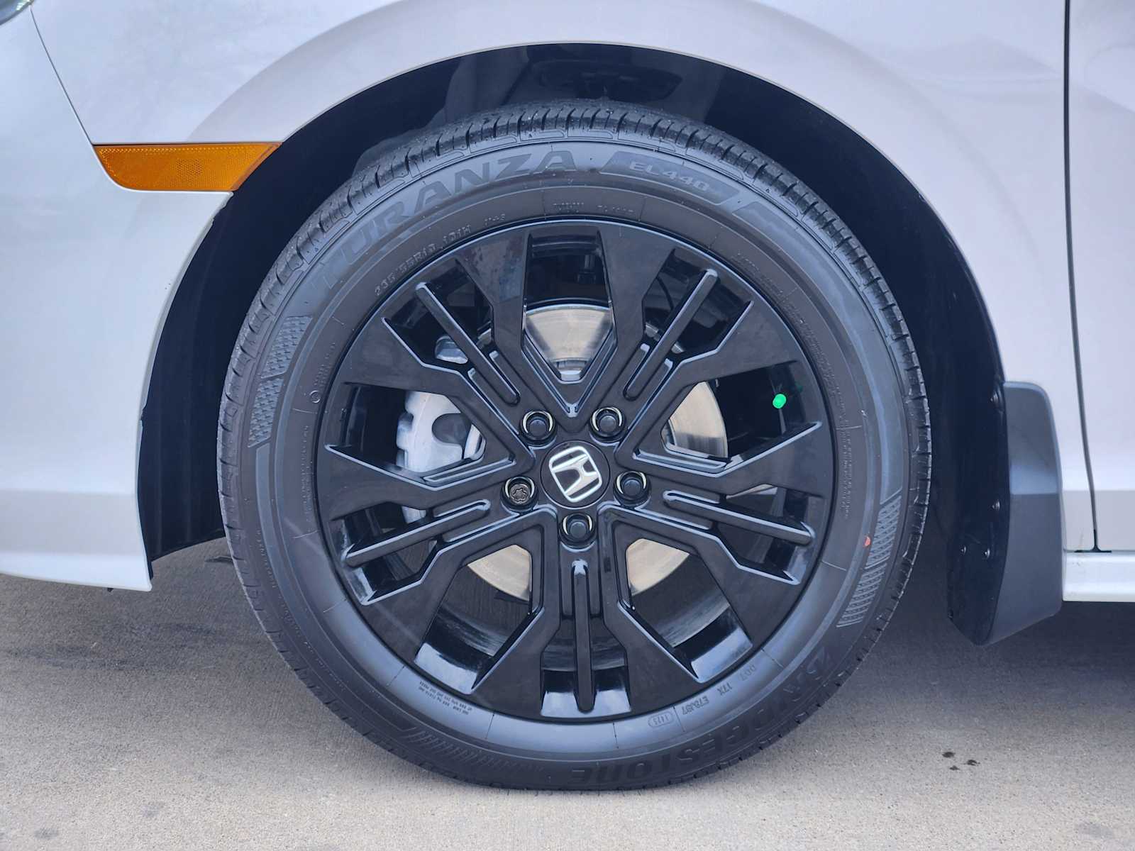 Thumbnail: 2026 Honda Odyssey - 23