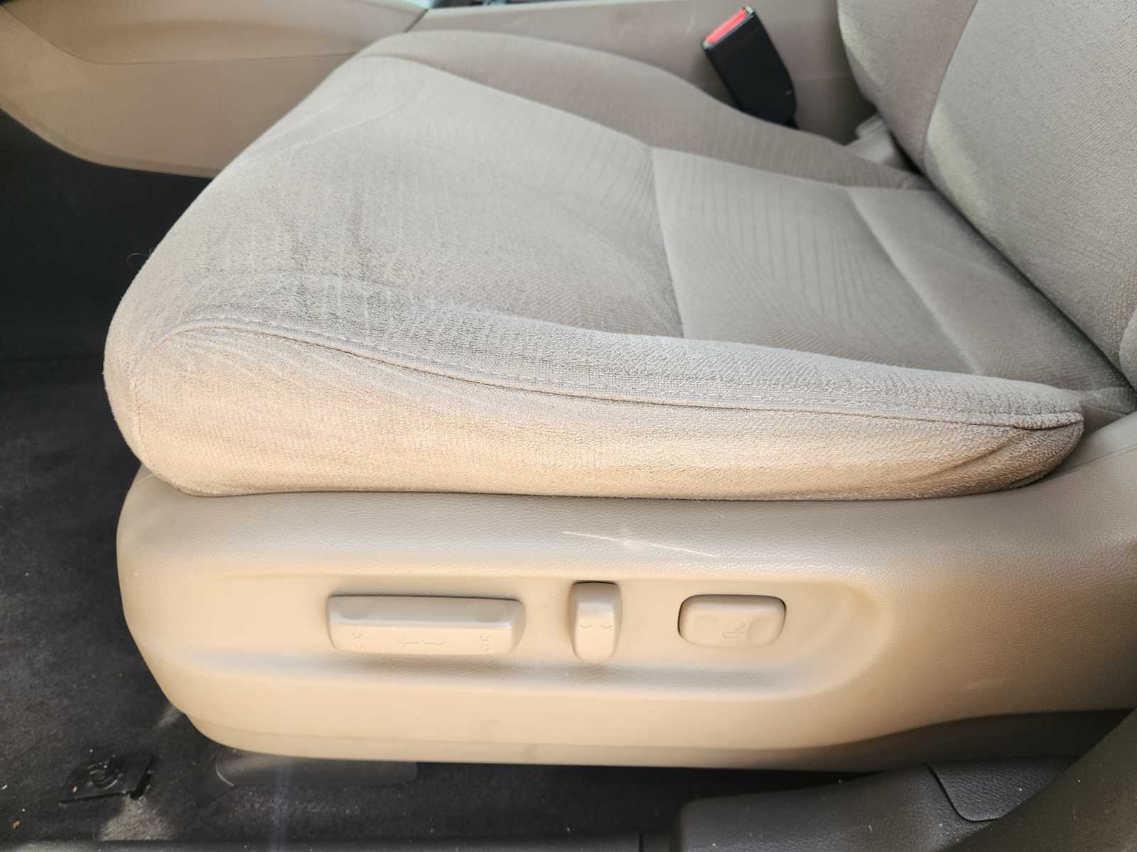 Thumbnail: 2016 Honda Pilot - 31