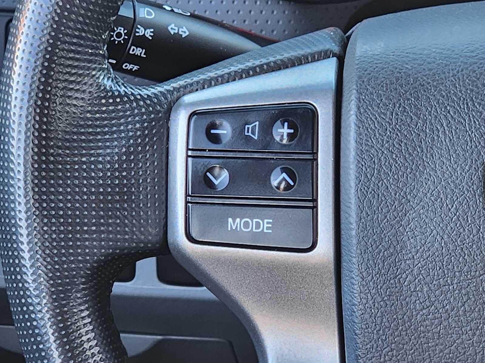 Thumbnail: 2013 Toyota Tacoma - 31