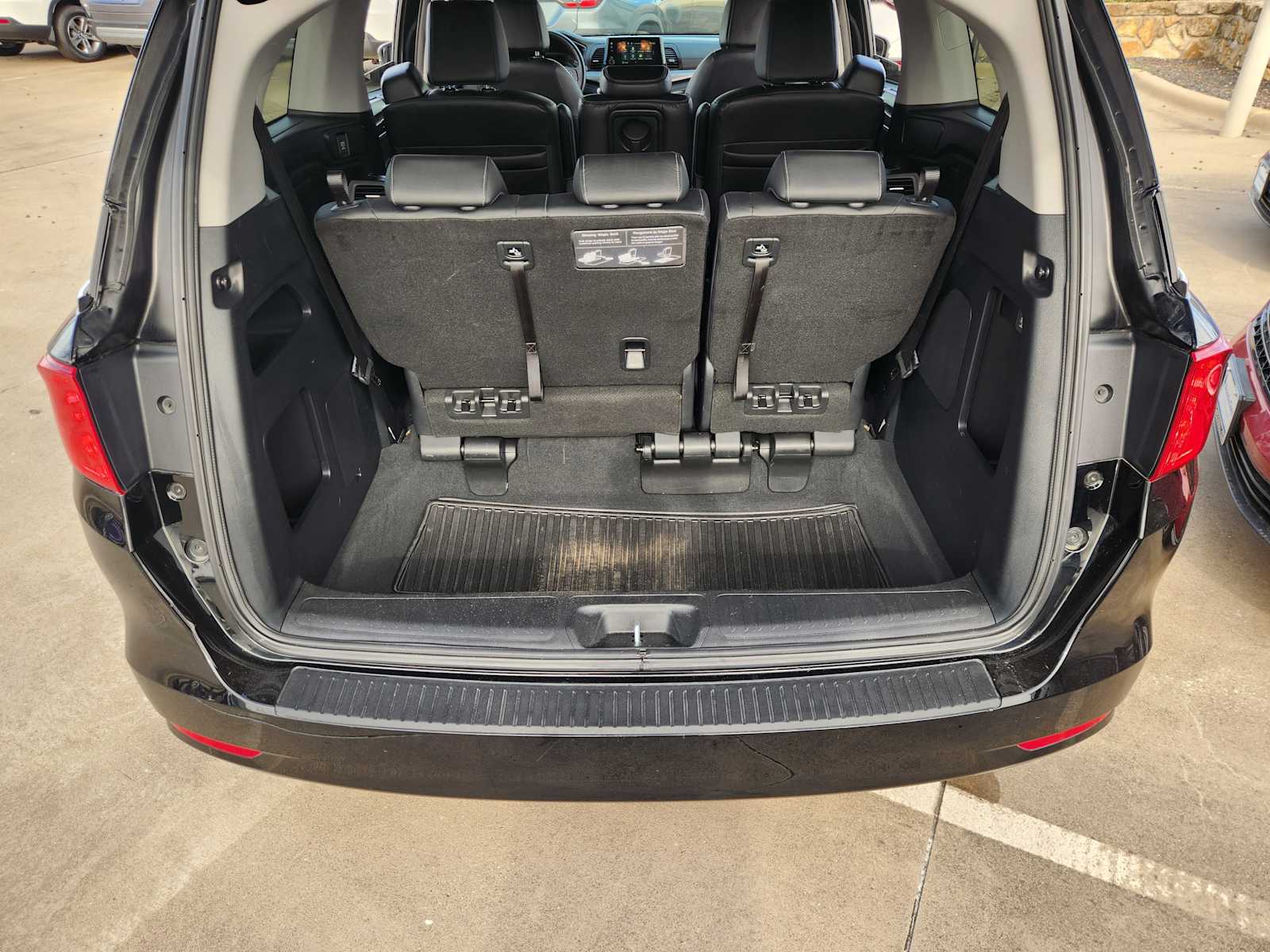 Thumbnail: 2023 Honda Odyssey - 20