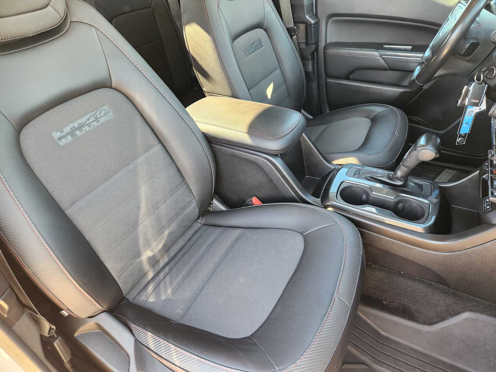 Thumbnail: 2018 GMC Canyon - 14