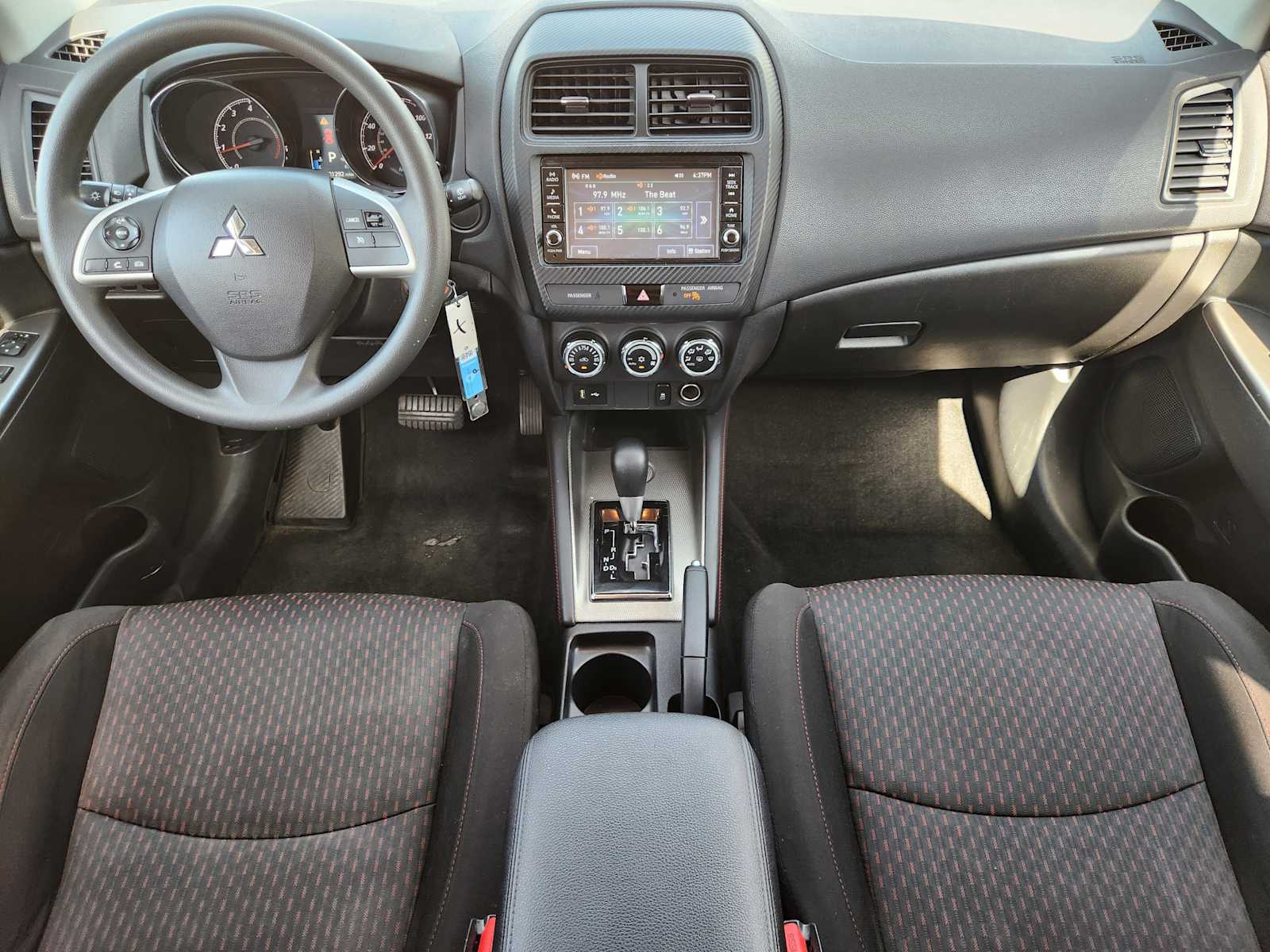Thumbnail: 2018 Mitsubishi Outlander Sport - 10