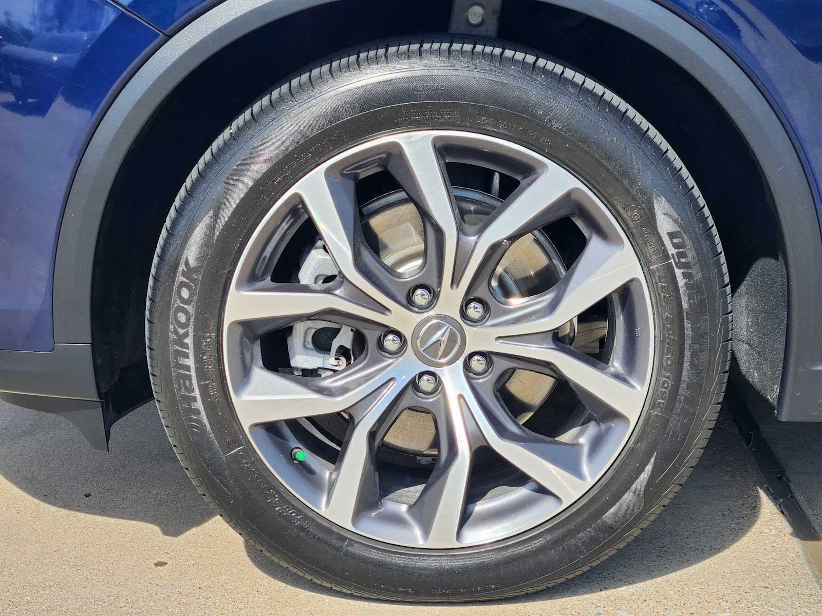 Thumbnail: 2022 Acura MDX - 23