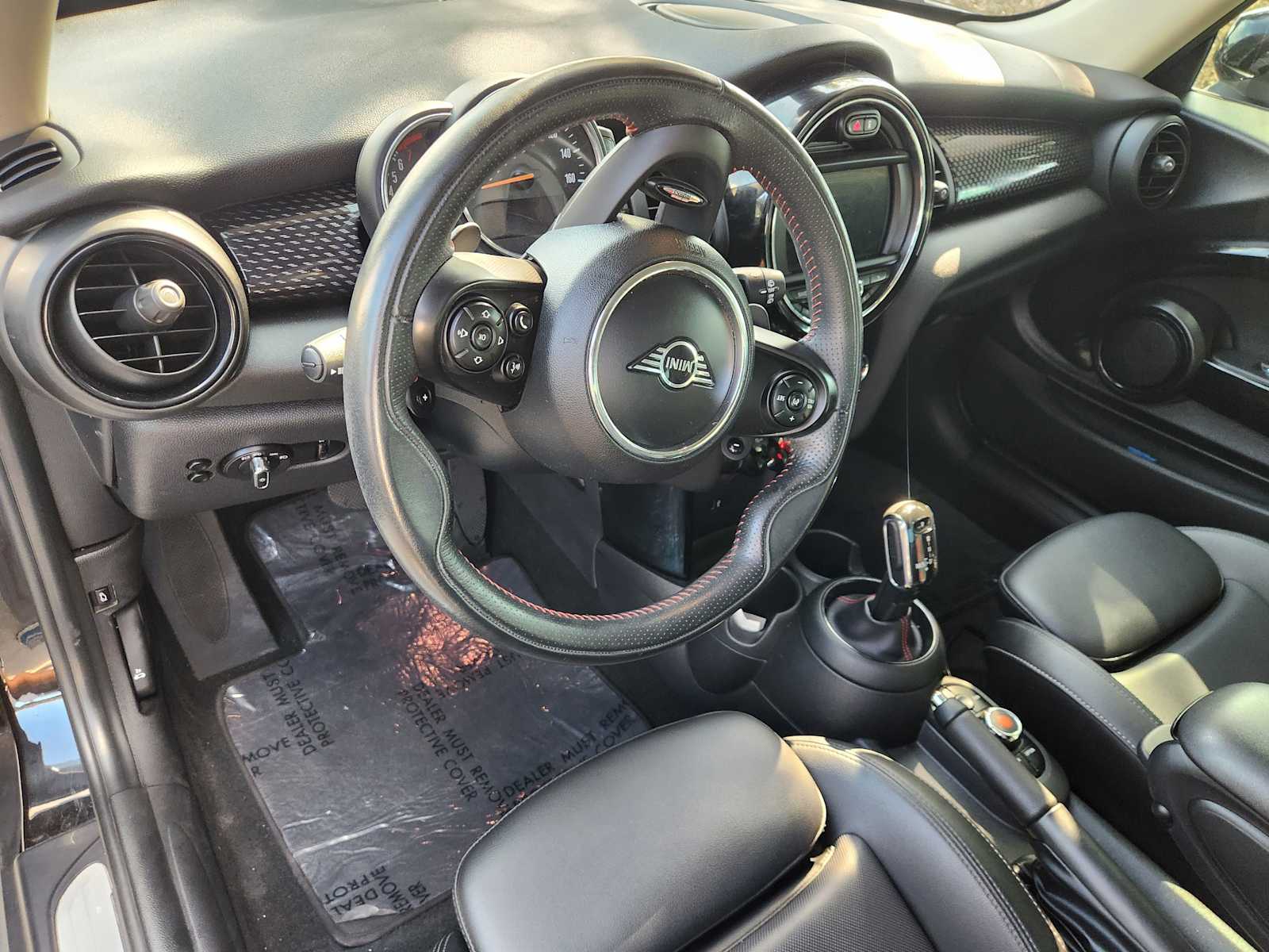 Thumbnail: 2020 MINI Cooper Hardtop - 8