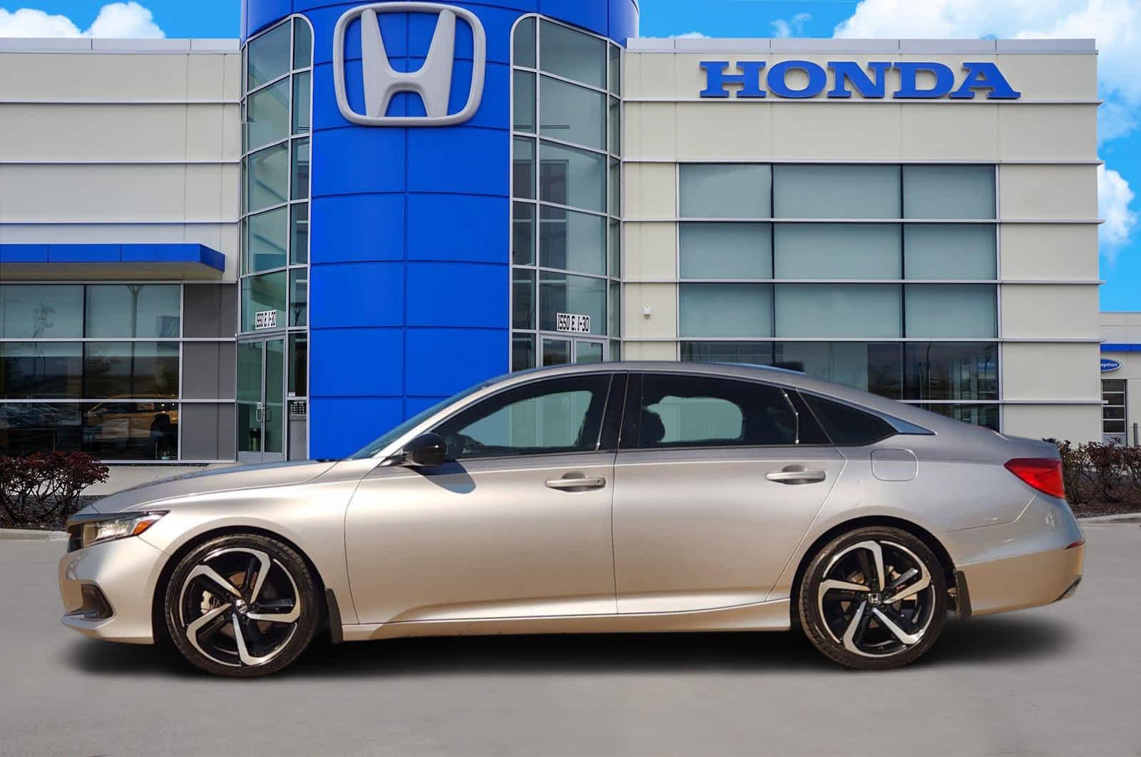 Thumbnail: 2021 Honda Accord - 3