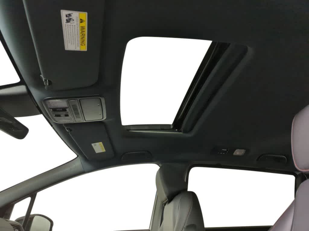 Thumbnail: 2026 Honda Odyssey - 19