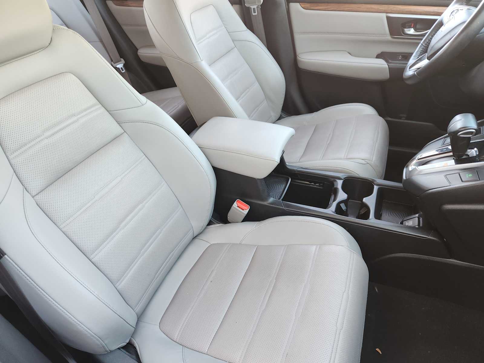 Thumbnail: 2019 Honda CR-V - 14