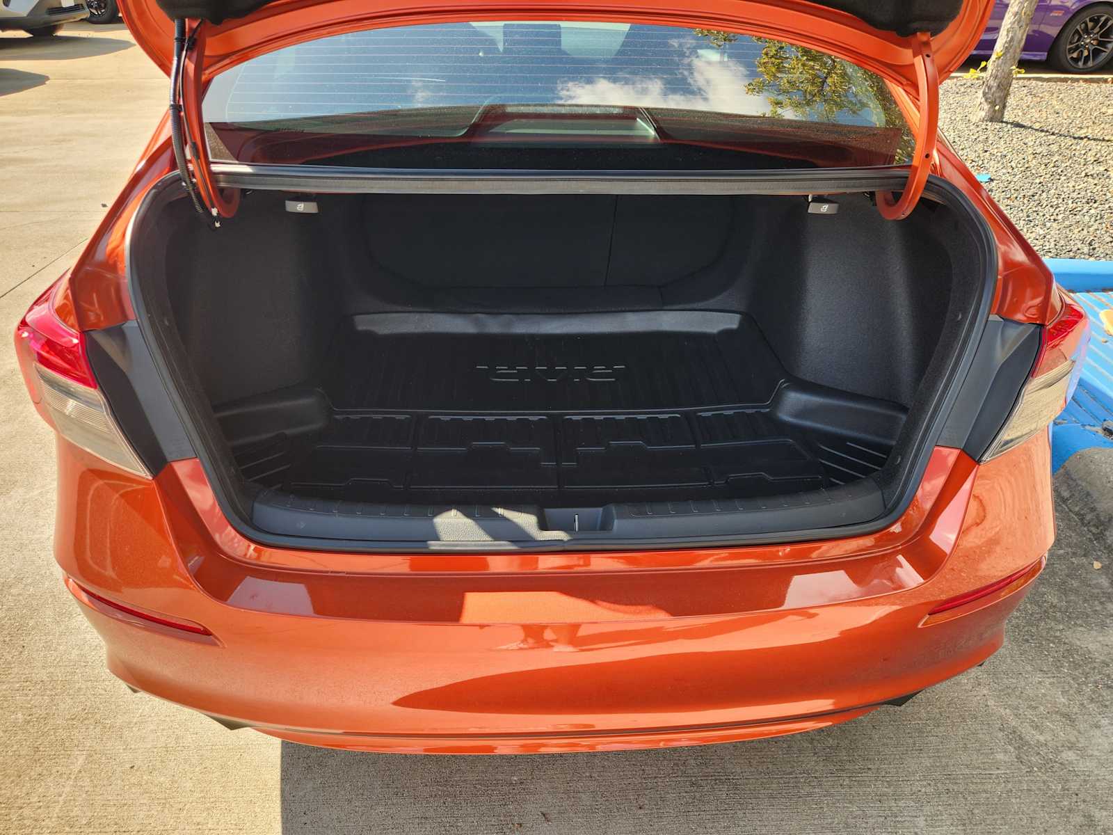 Thumbnail: 2023 Honda Civic - 19