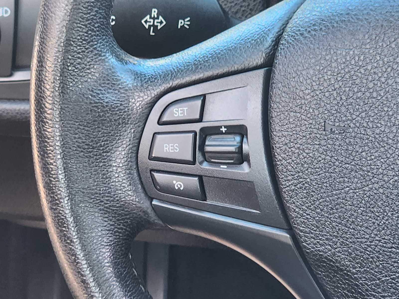 Thumbnail: 2017 BMW 3 Series - 31