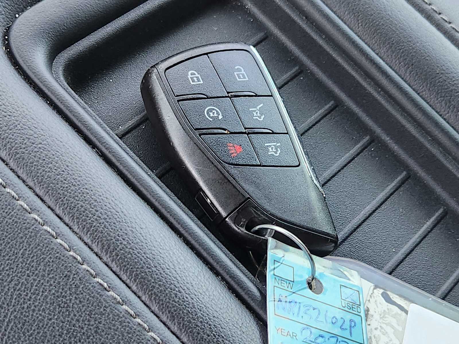 Thumbnail: 2022 Chevrolet Tahoe - 20