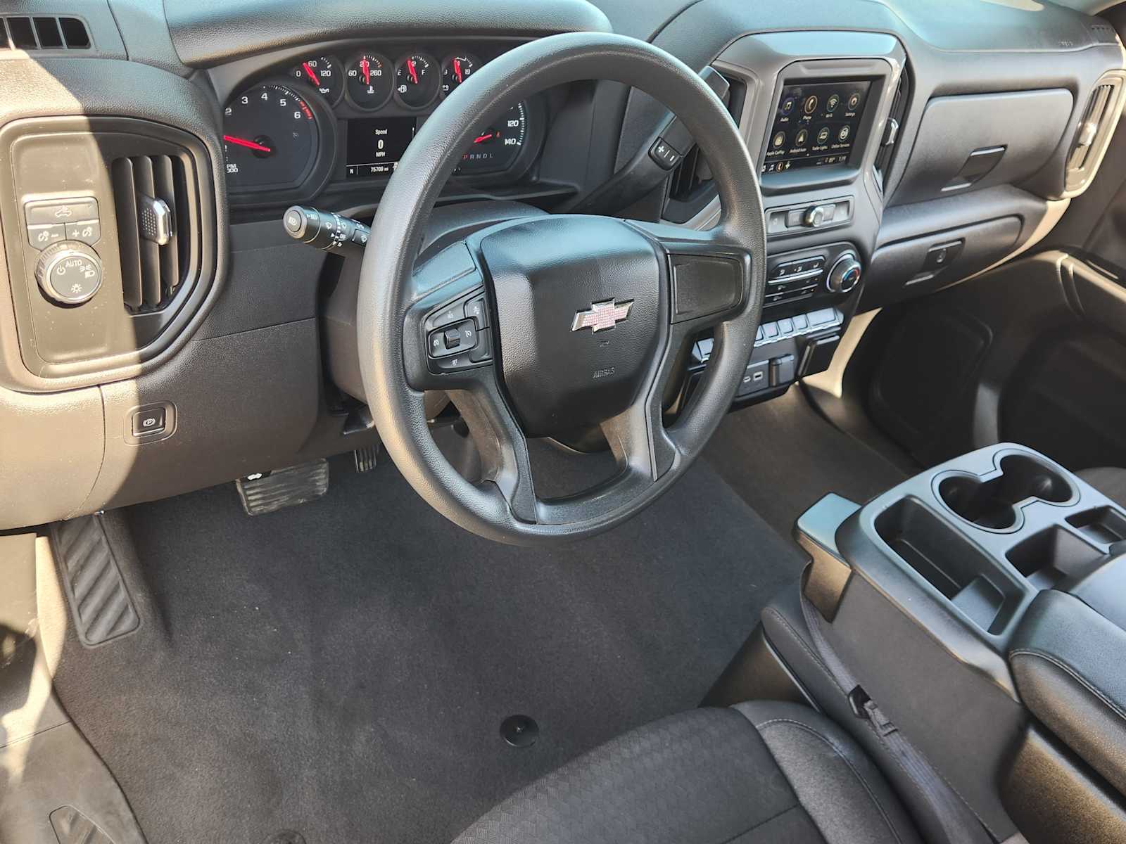 Thumbnail: 2022 Chevrolet Silverado 1500 - 2