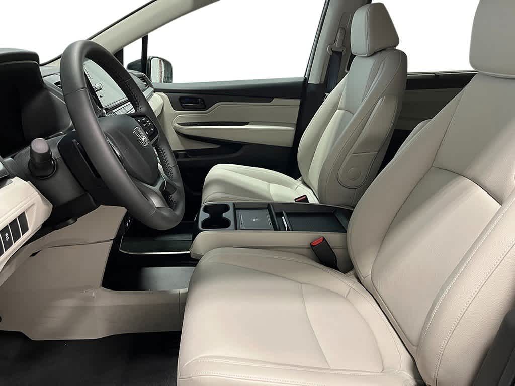Thumbnail: 2026 Honda Odyssey - 12