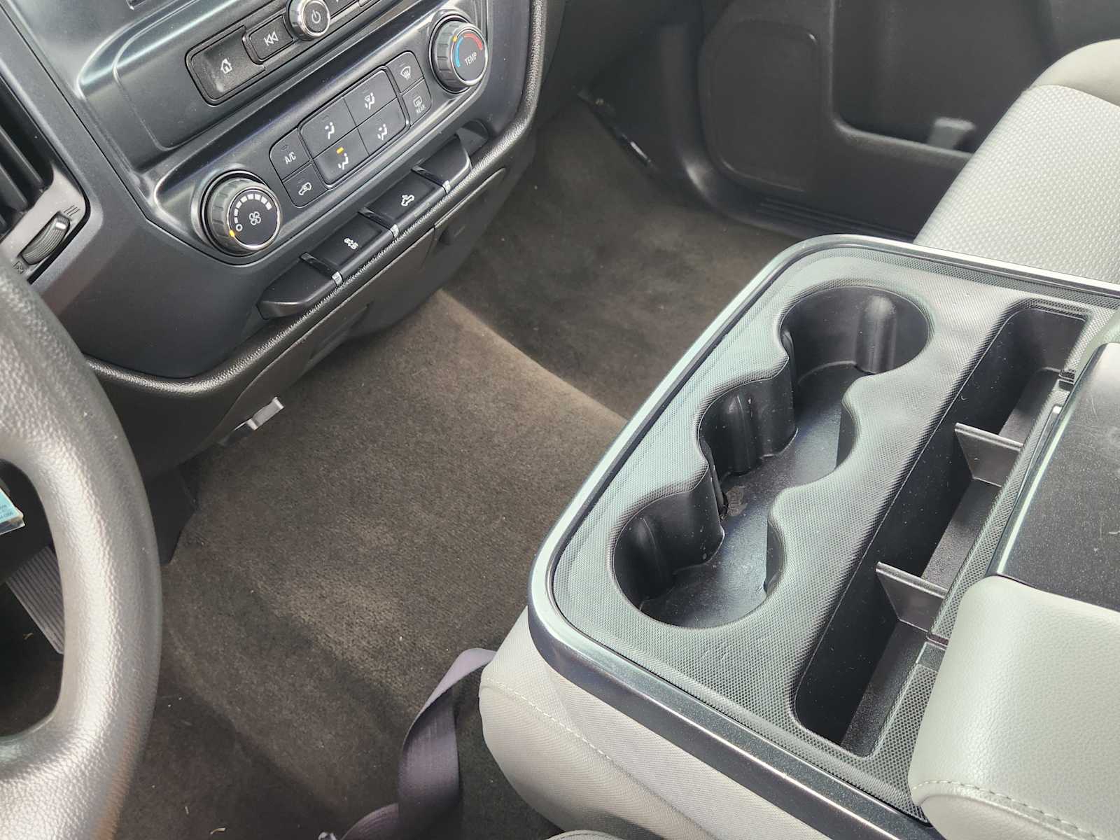 Thumbnail: 2018 Chevrolet Silverado 1500 - 17