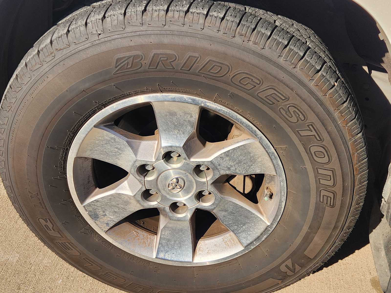 Thumbnail: 2011 Toyota 4Runner - 11