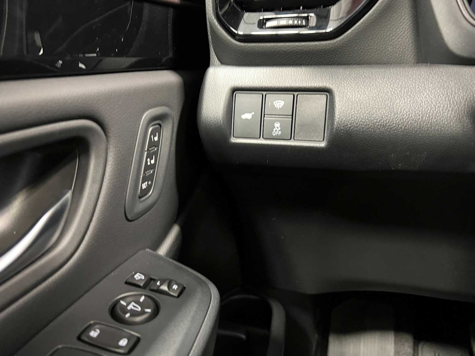 Thumbnail: 2025 Honda Pilot - 15