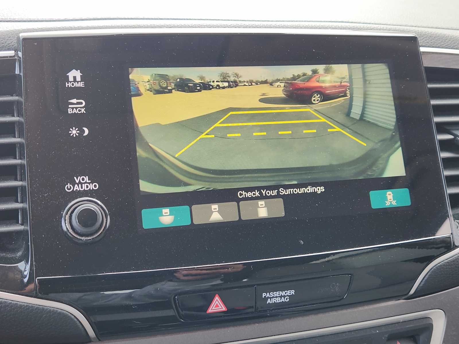 Thumbnail: 2019 Honda Pilot - 26