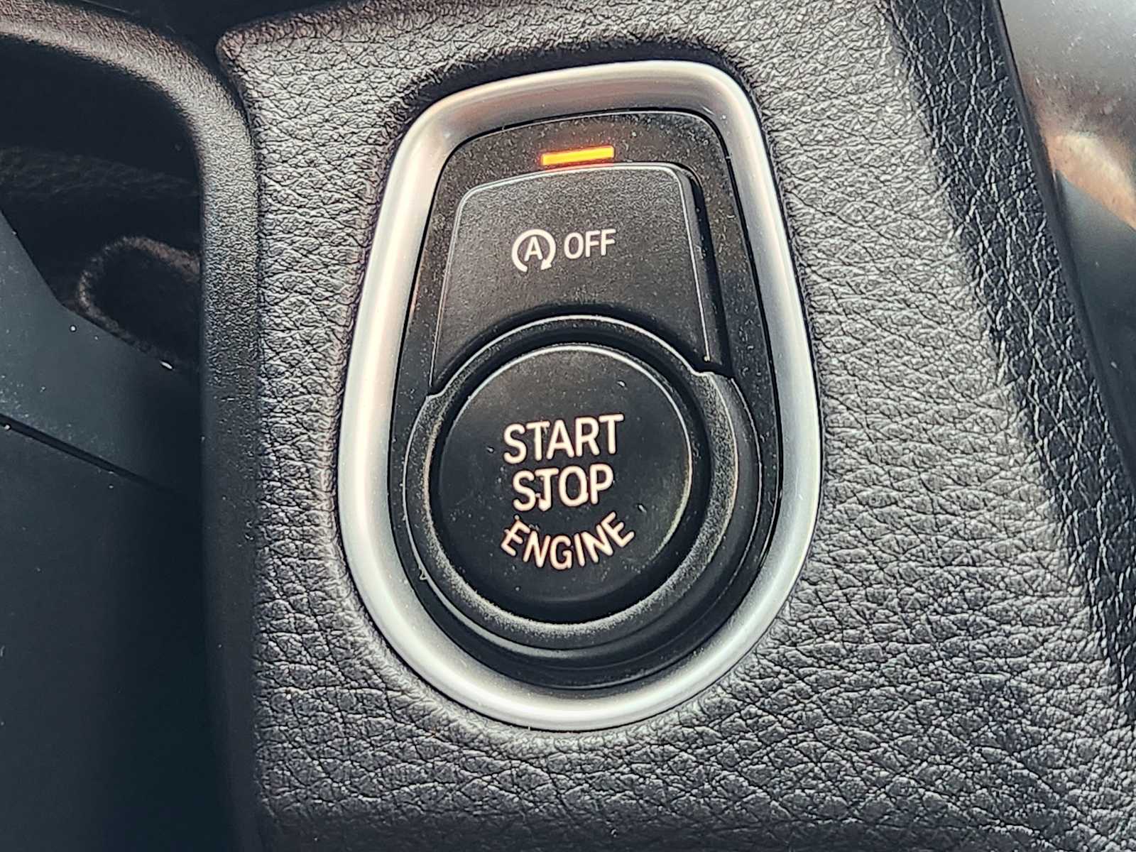 Thumbnail: 2017 BMW 3 Series - 28