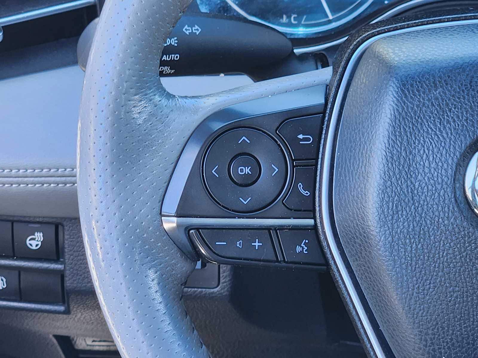 Thumbnail: 2020 Toyota Avalon - 31