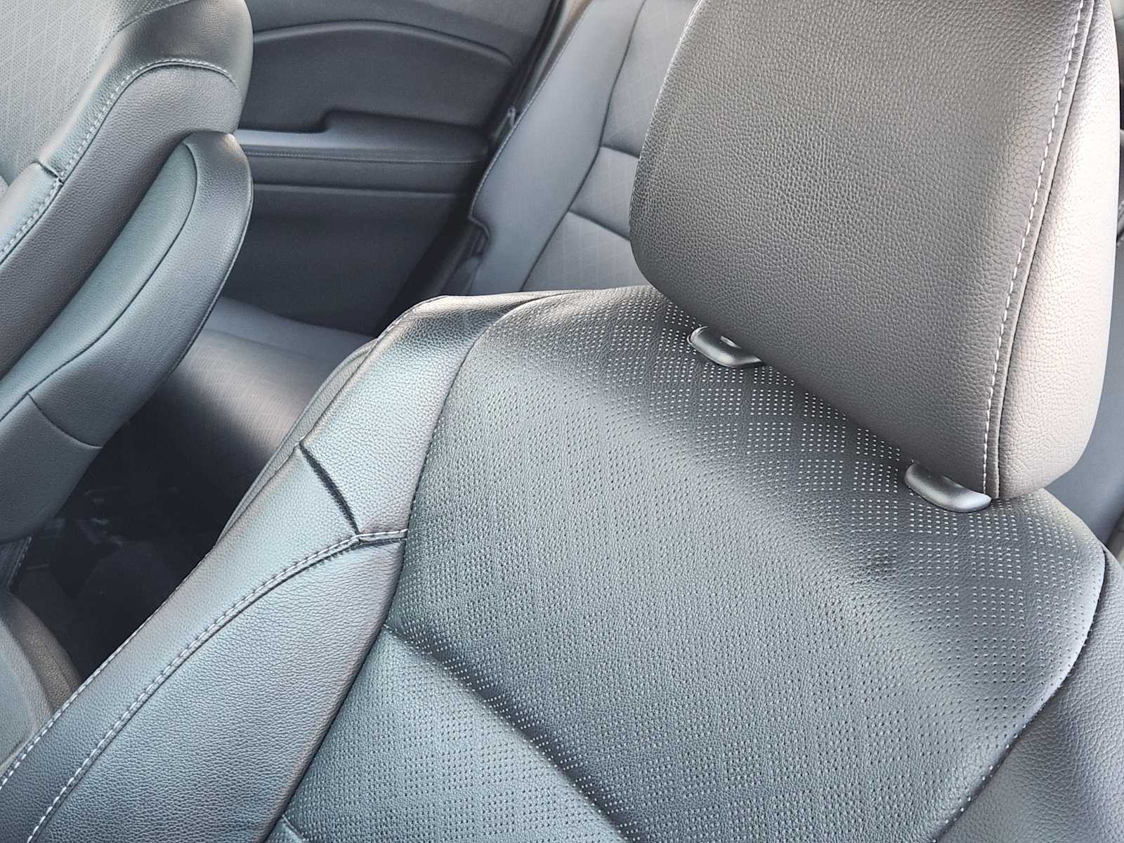 Thumbnail: 2023 Honda Passport - 24