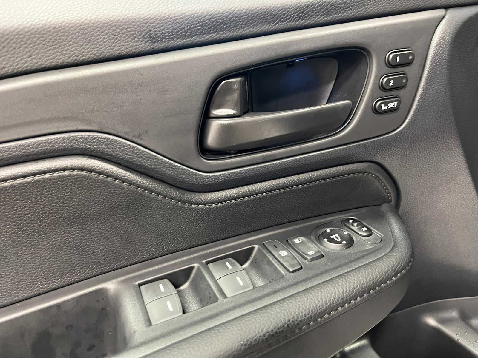 Thumbnail: 2026 Honda Odyssey - 12