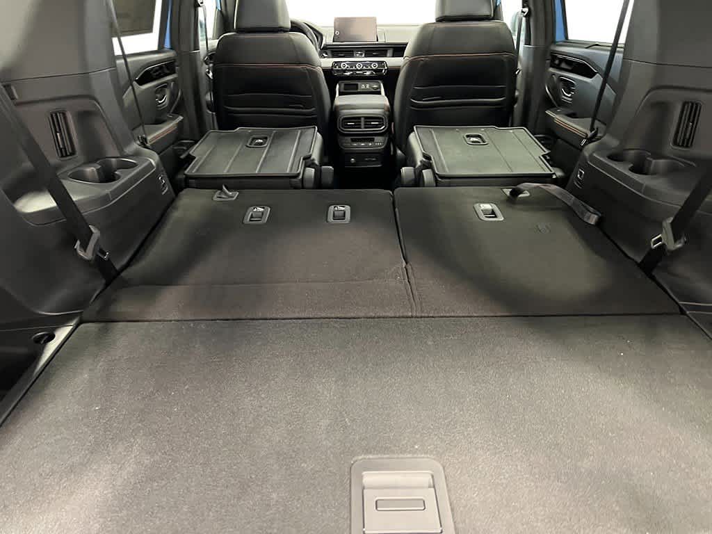 Thumbnail: 2025 Honda Pilot - 32