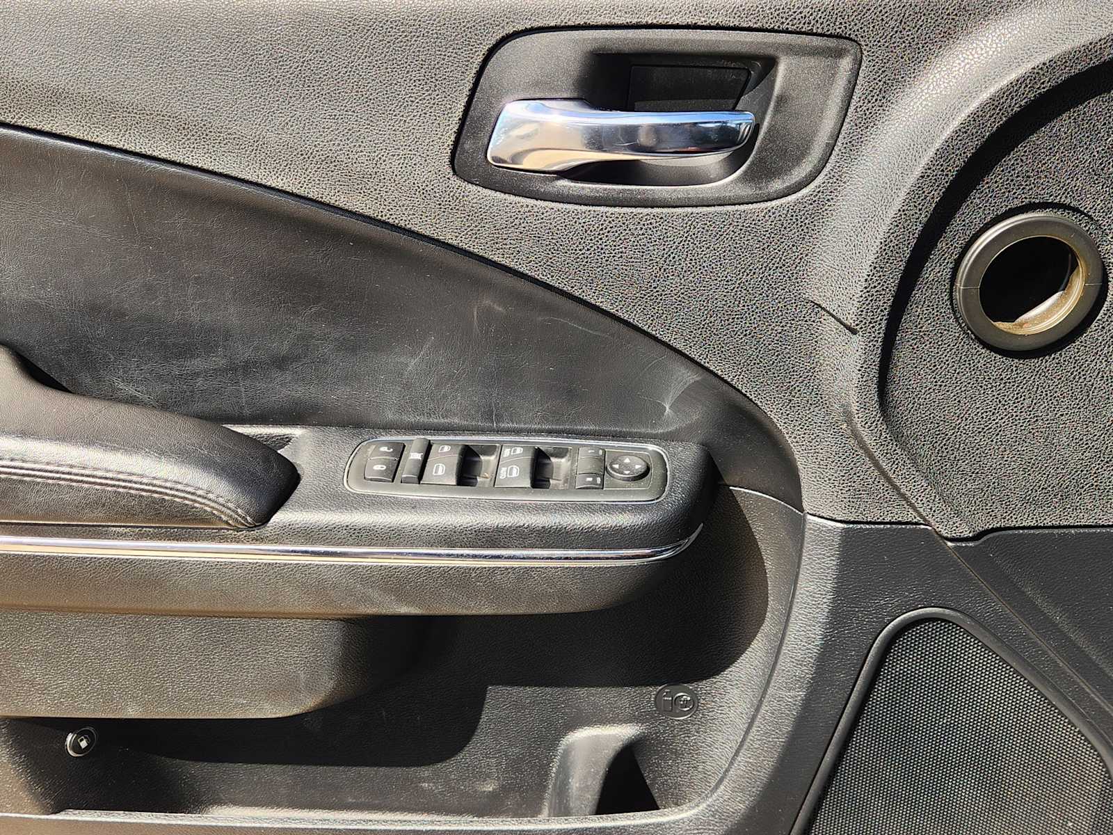 Thumbnail: 2013 Dodge Charger - 29