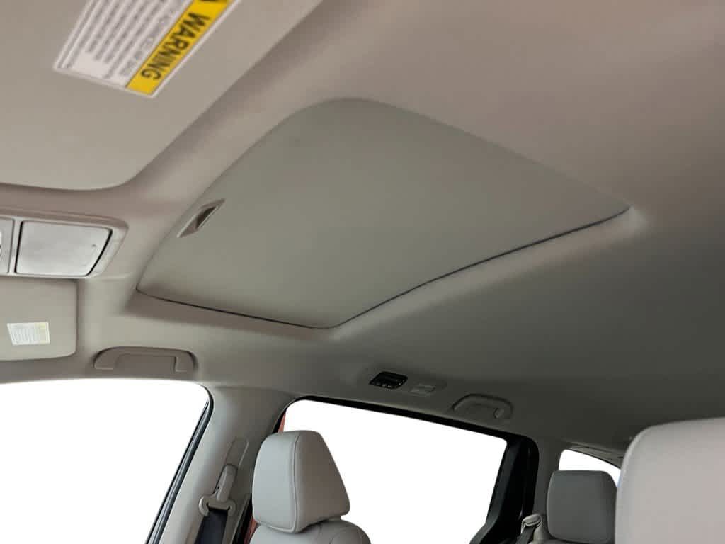 2025 Honda Odyssey EX-L 23