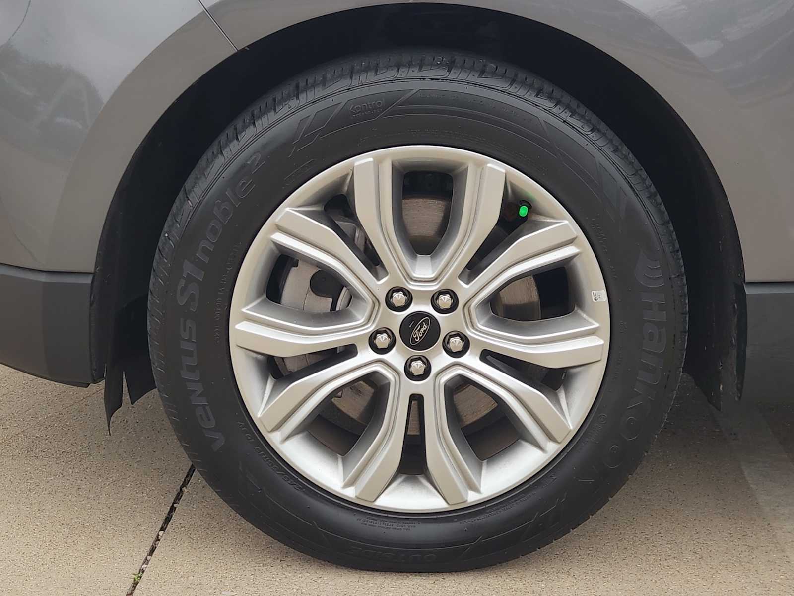 Thumbnail: 2024 Ford Edge - 22