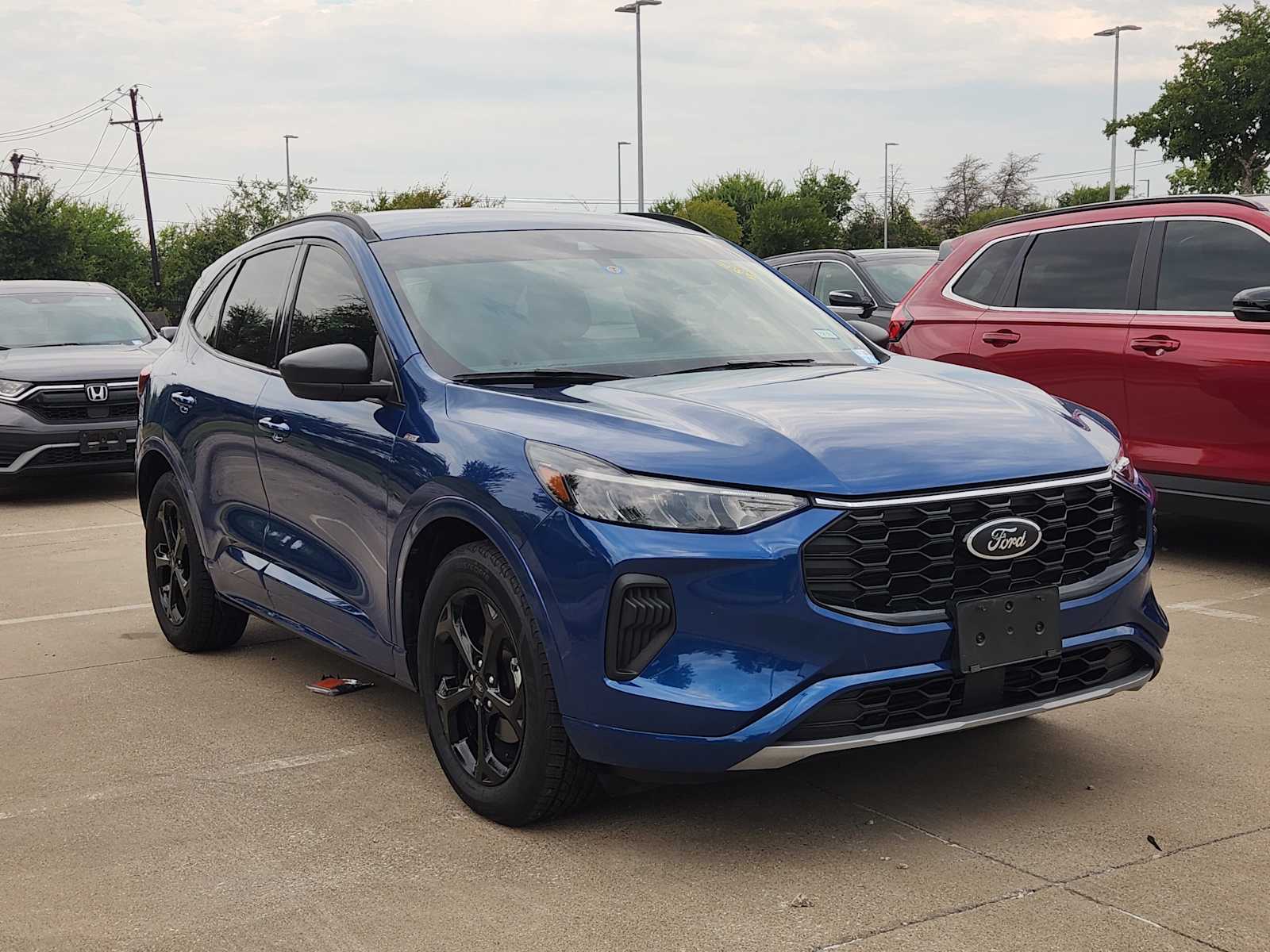 Thumbnail: 2023 Ford Escape - 3