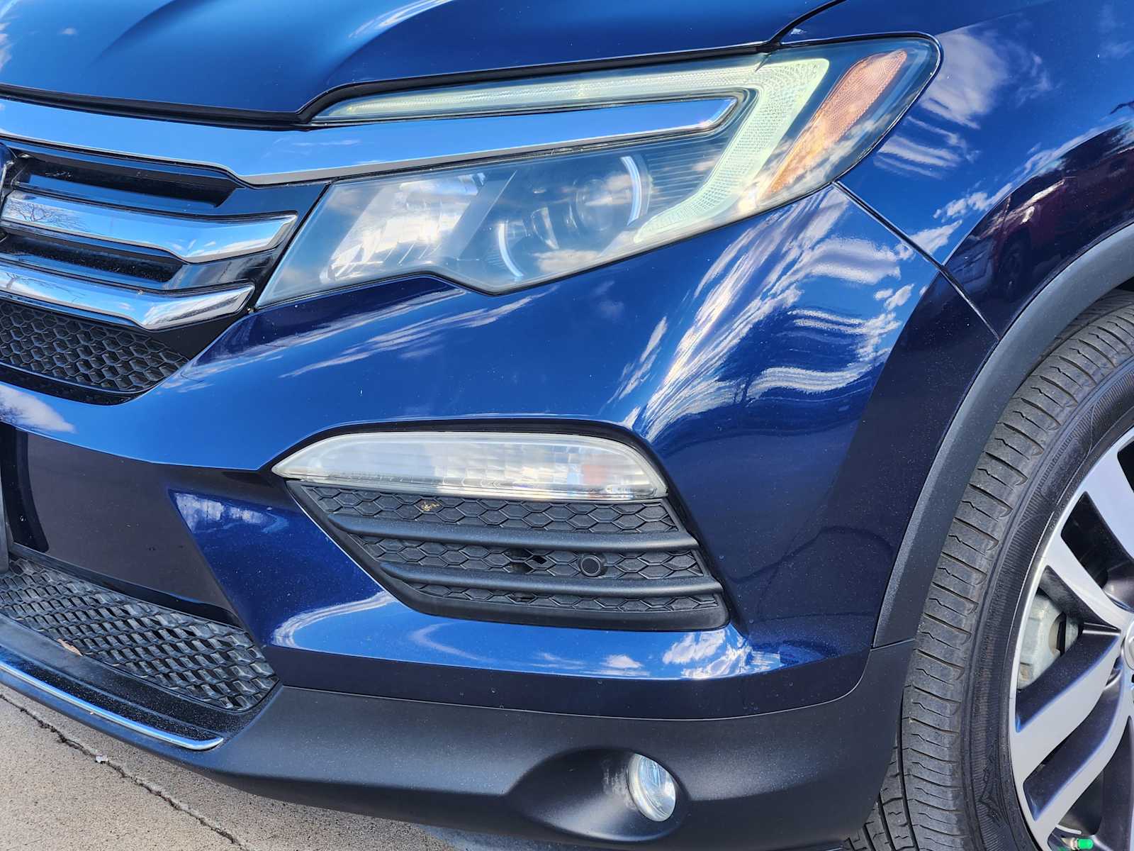 Thumbnail: 2018 Honda Pilot - 24