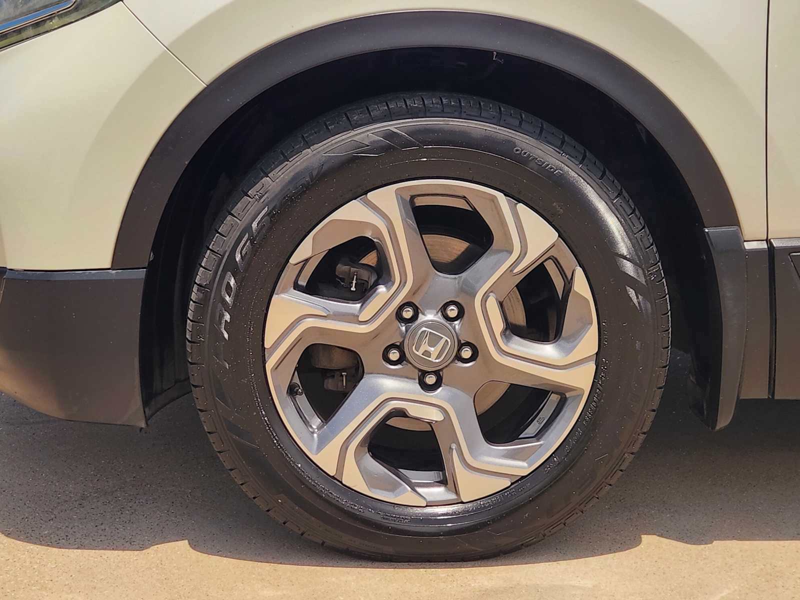 Thumbnail: 2017 Honda CR-V - 21