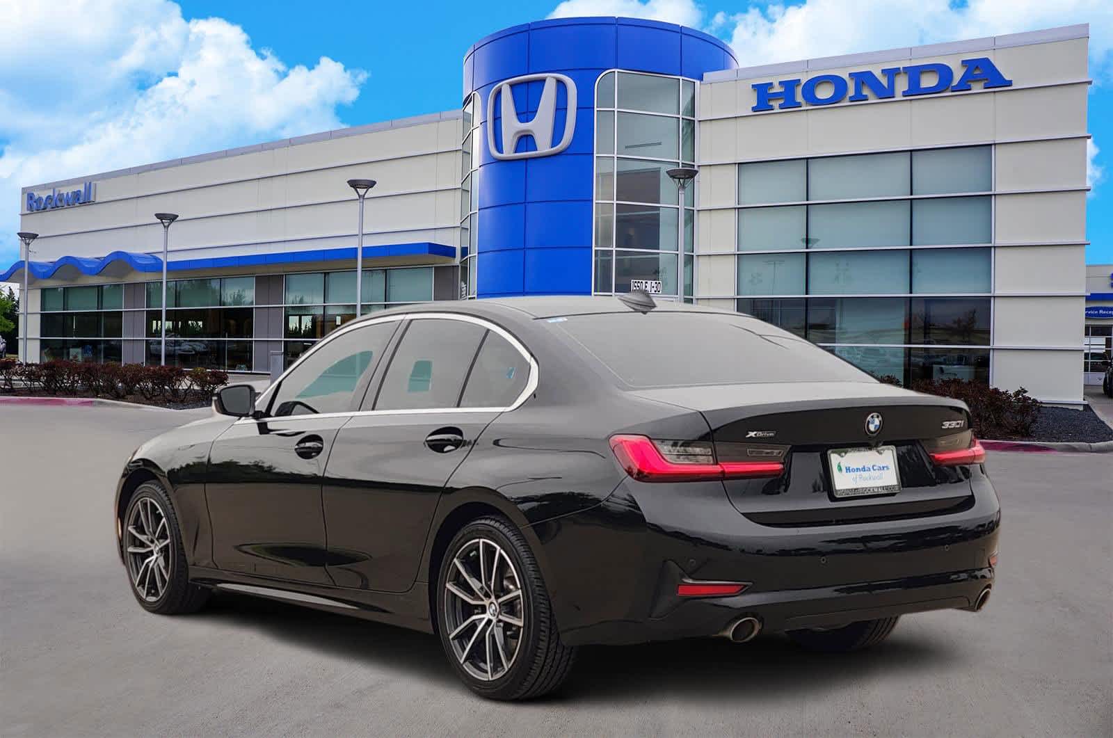 Thumbnail: 2020 BMW 3 Series - 3