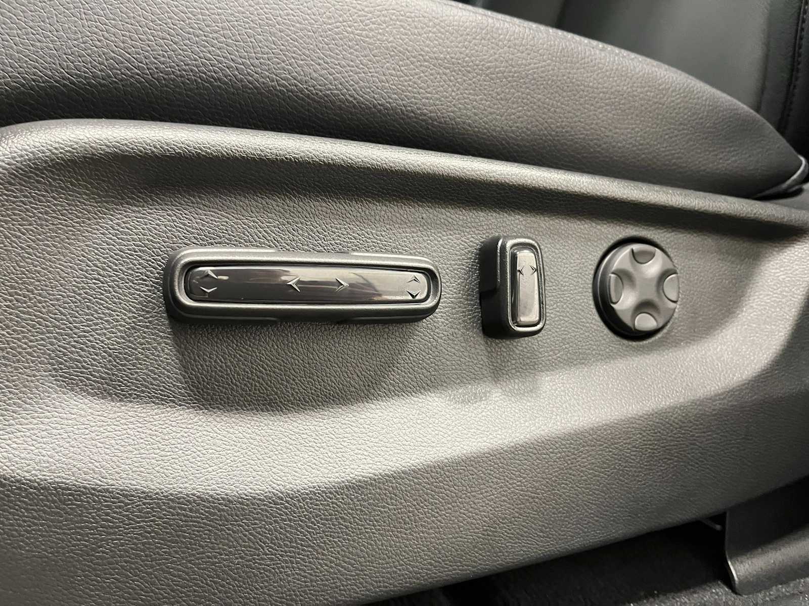 Thumbnail: 2025 Honda Odyssey - 10