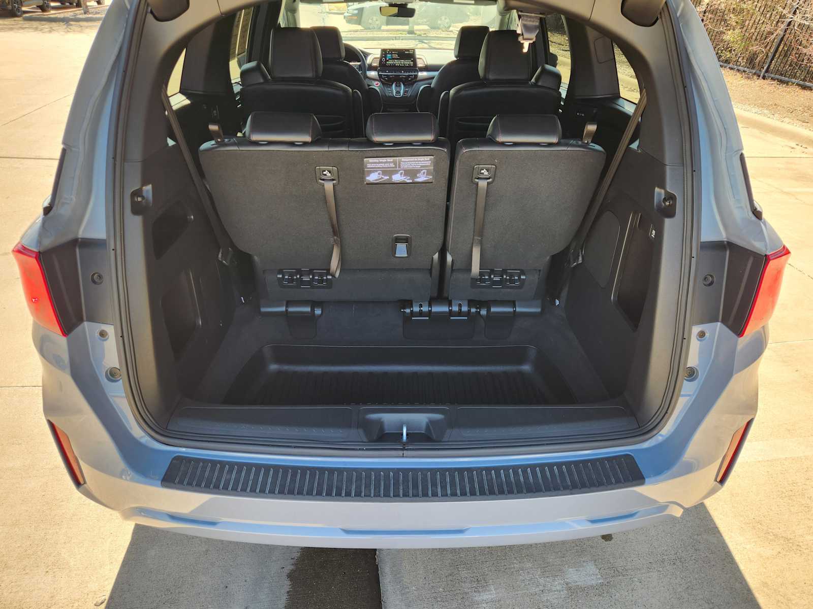 Thumbnail: 2026 Honda Odyssey - 20