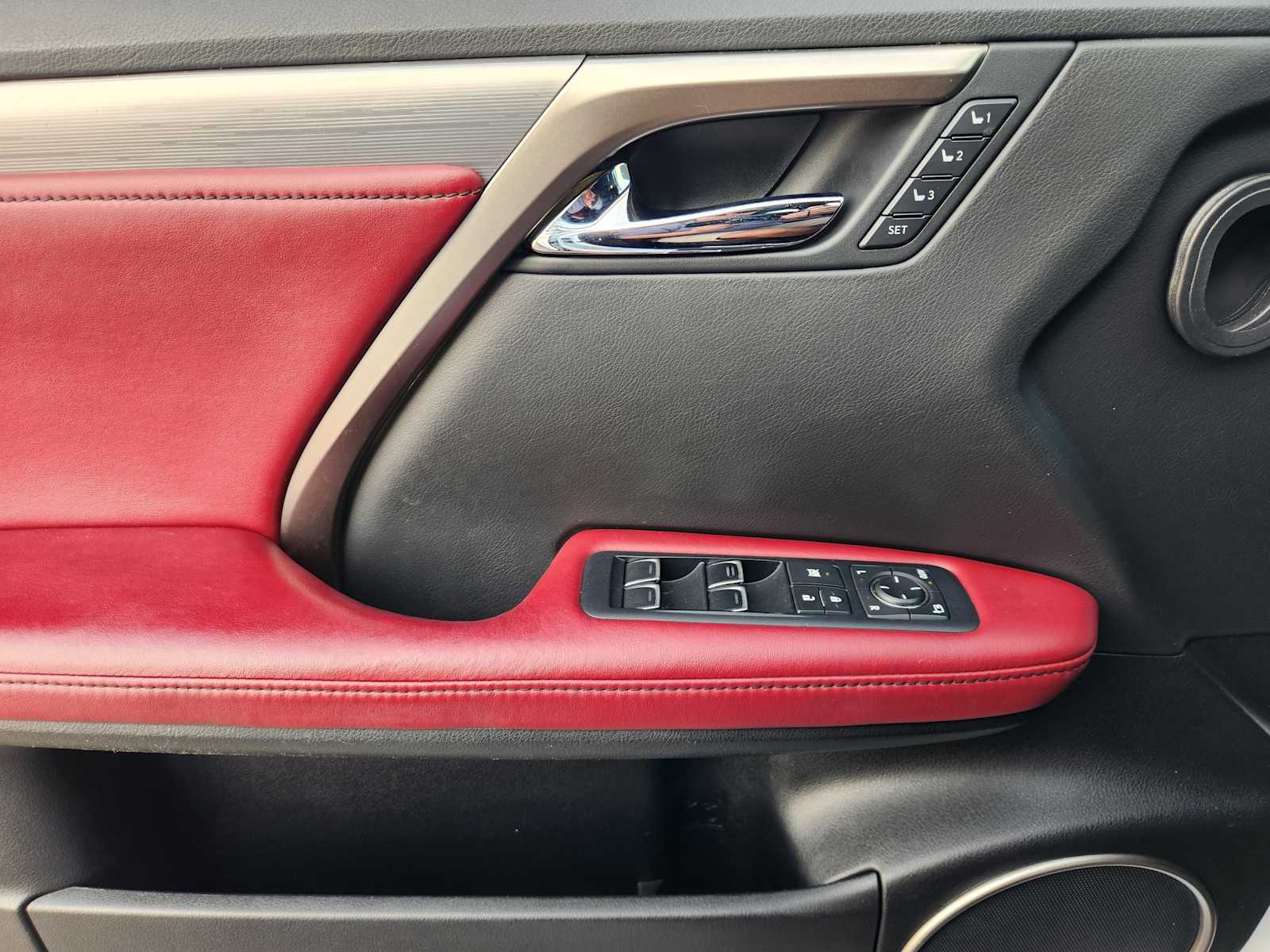 Thumbnail: 2016 Lexus RX - 27