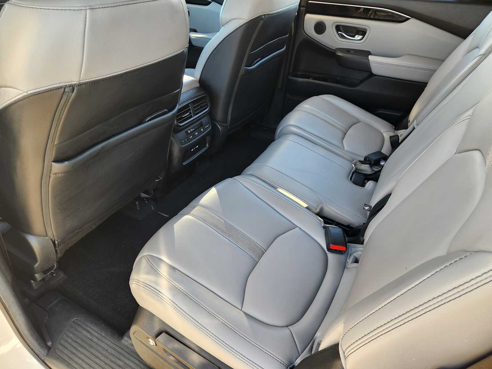 Thumbnail: 2024 Honda Pilot - 12