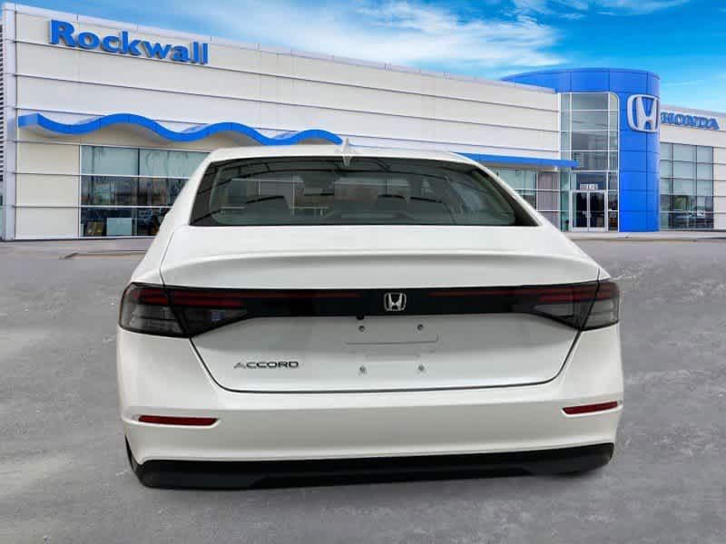 2025 Honda Accord LX photo 3