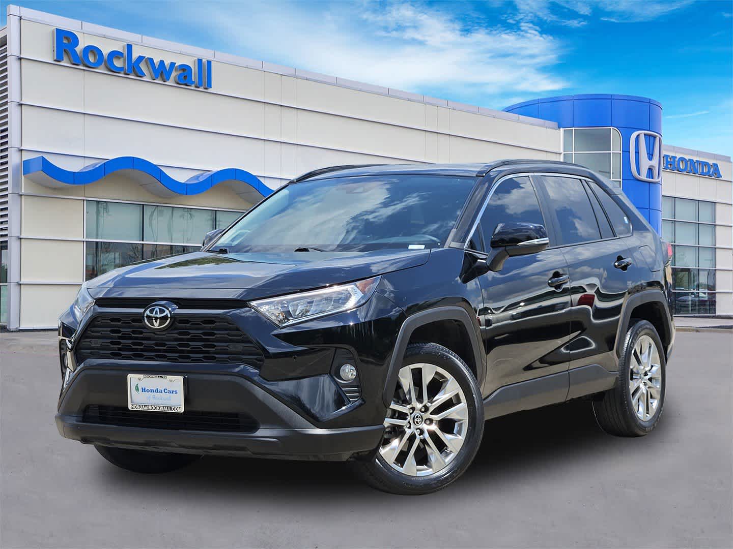 Thumbnail: 2021 Toyota RAV4 - 1