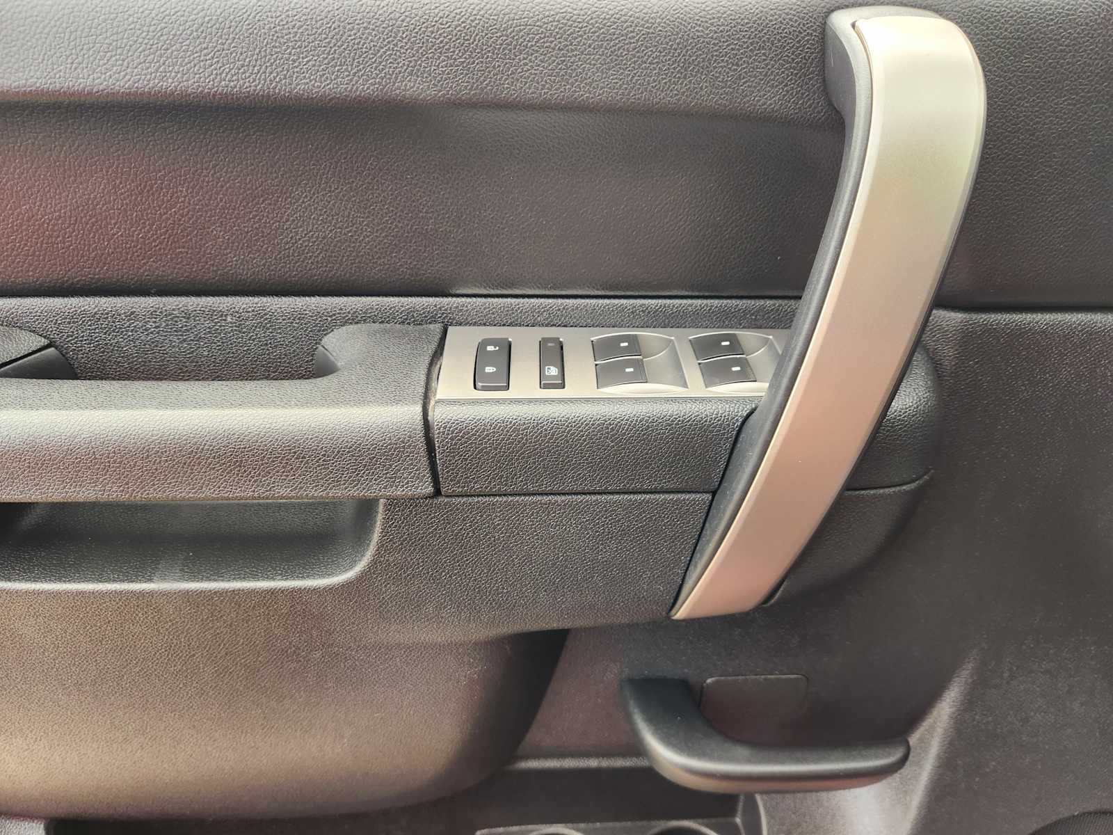 Thumbnail: 2012 Chevrolet Silverado 1500 - 31