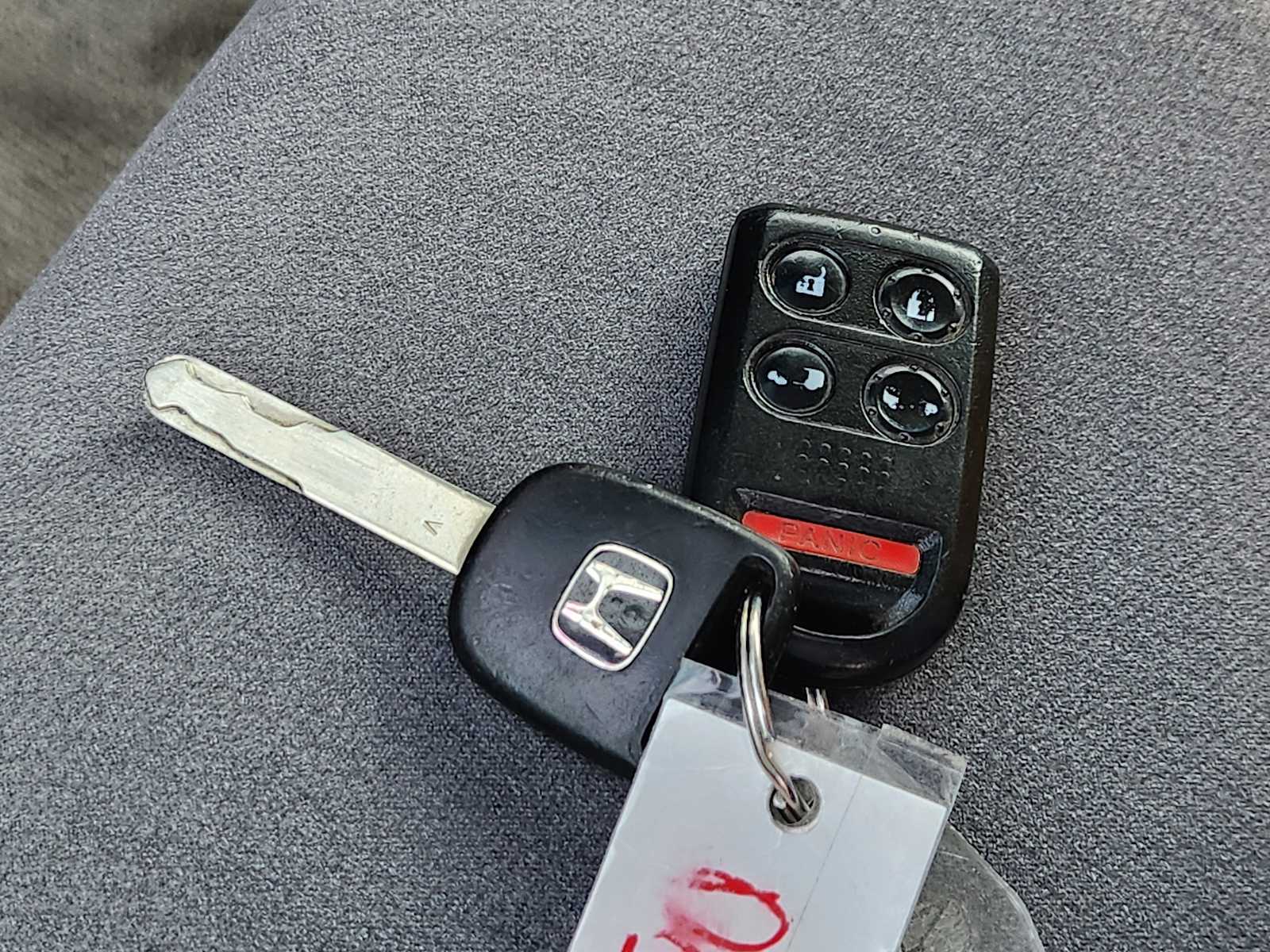 Thumbnail: 2005 Honda Odyssey - 21