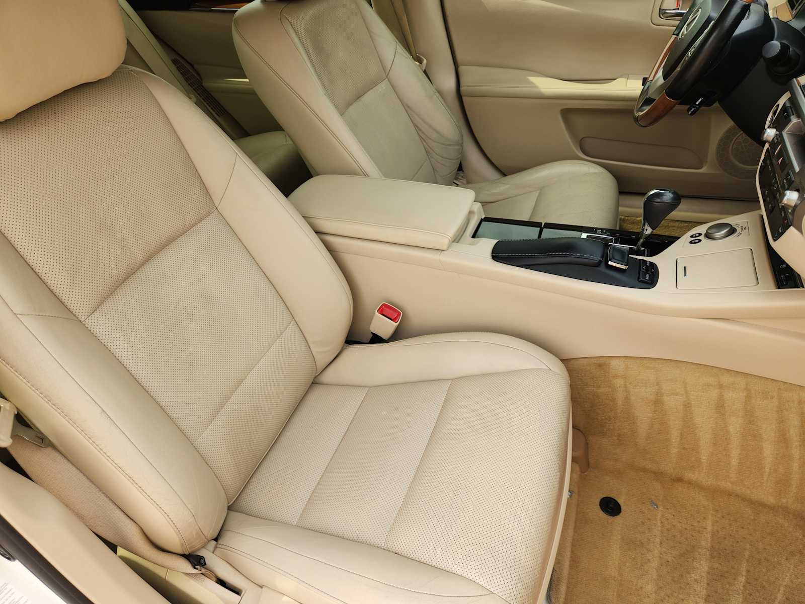 Thumbnail: 2015 Lexus ES - 14