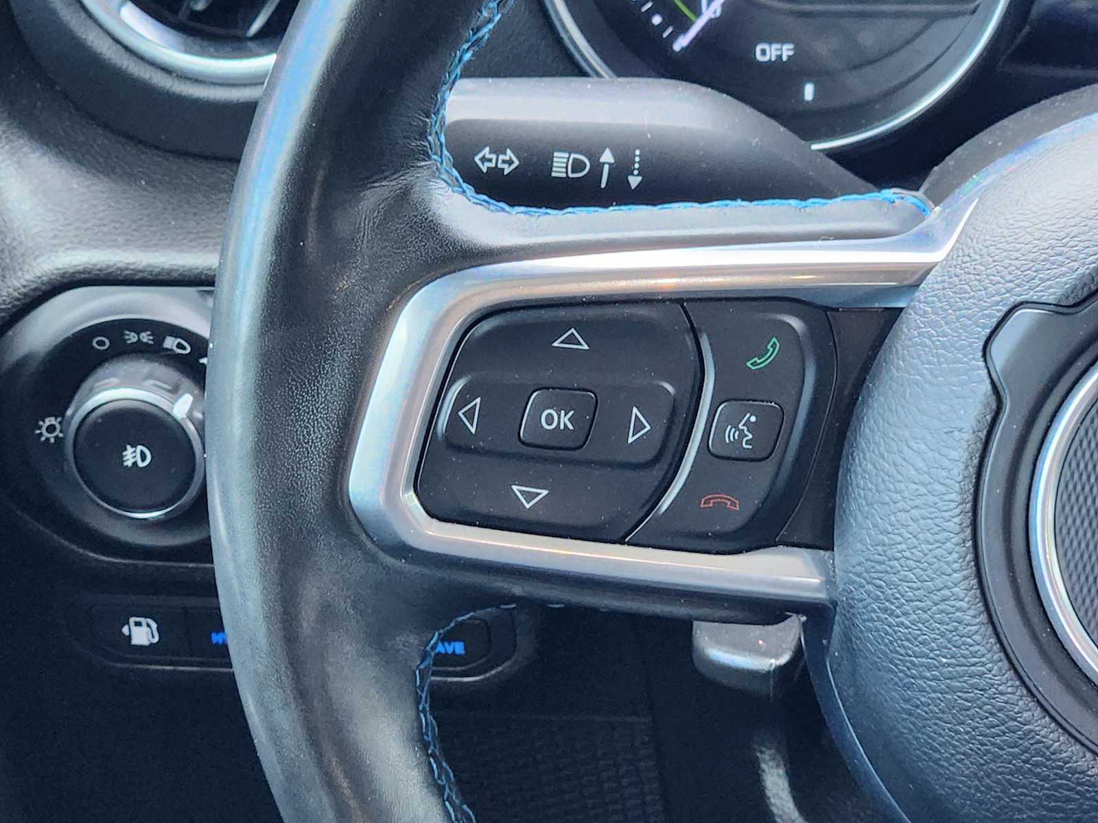 Thumbnail: 2022 Jeep Wrangler - 31