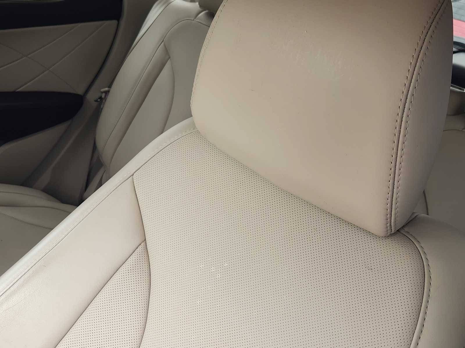 Thumbnail: 2017 Lincoln MKC - 24