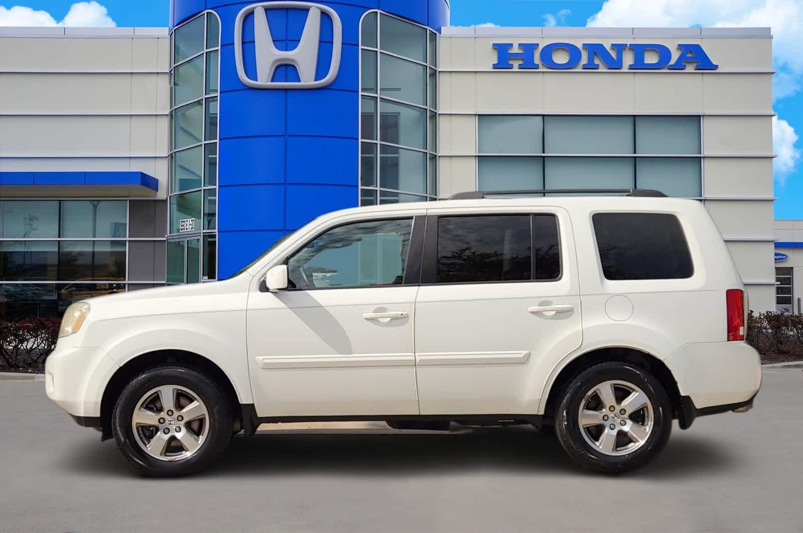 Thumbnail: 2009 Honda Pilot - 3