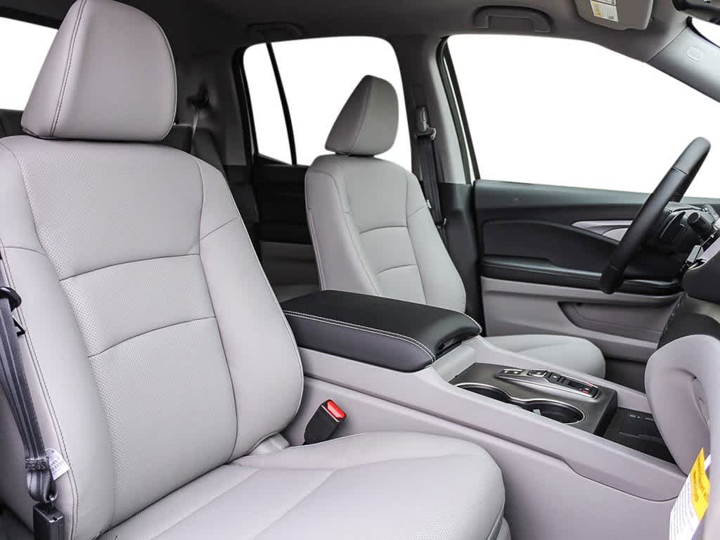 Thumbnail: 2025 Honda Ridgeline - 22